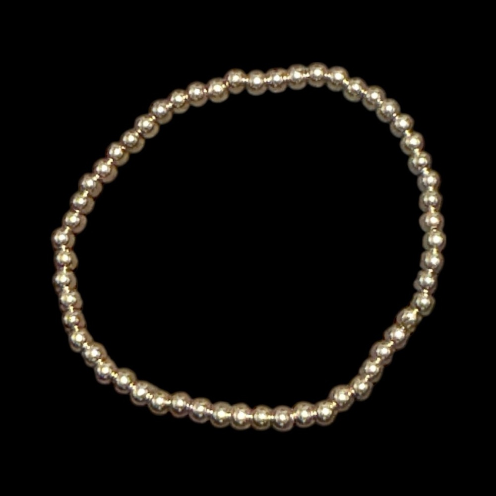 Elegant Gold Beaded Bracelet
